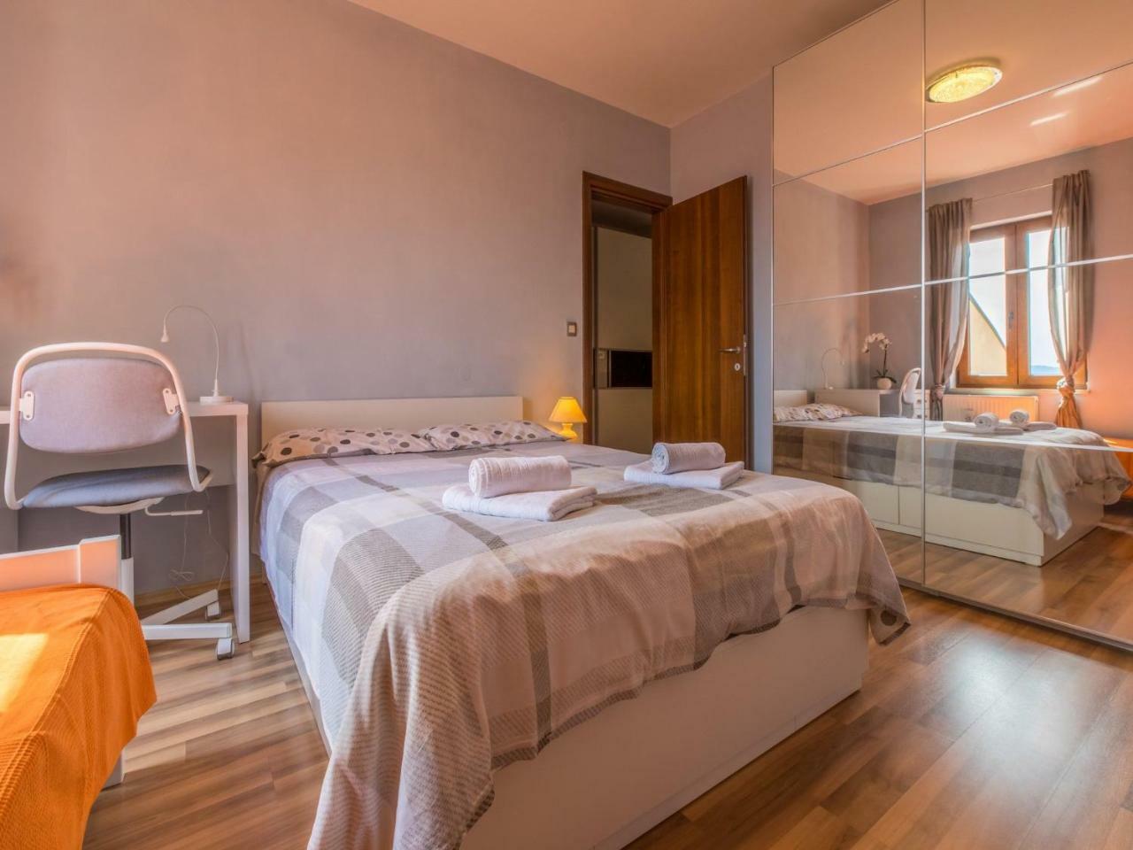 Apartment Egita ツリクヴェニツァ エクステリア 写真